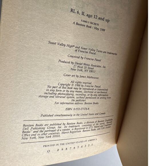 Sweet Valley High 1ST Edition First Print Book #45 Family Secrets Vintage 1980's - Picture 8 of 8